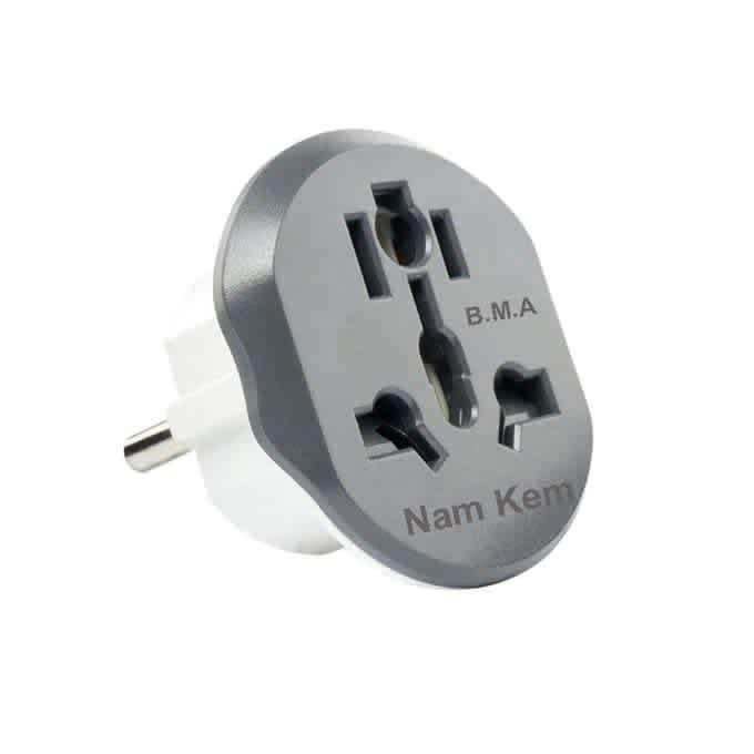 Adaptateur prise électrique universelle